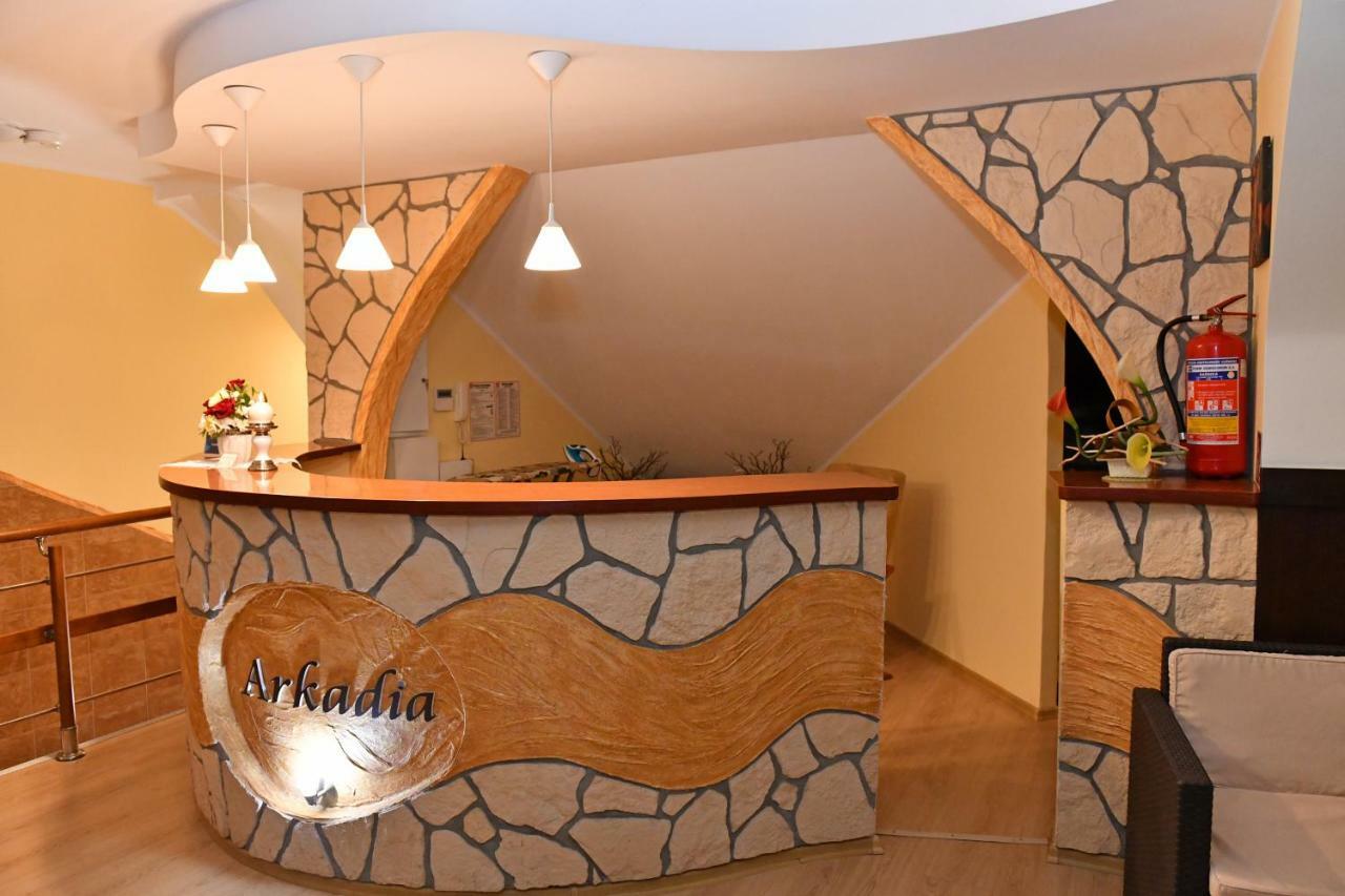 Arkadia Radziejow Bed & Breakfast Dış mekan fotoğraf